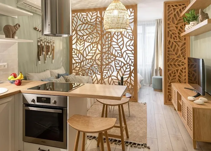Innovative Βoho Chic Studio In Ladadika